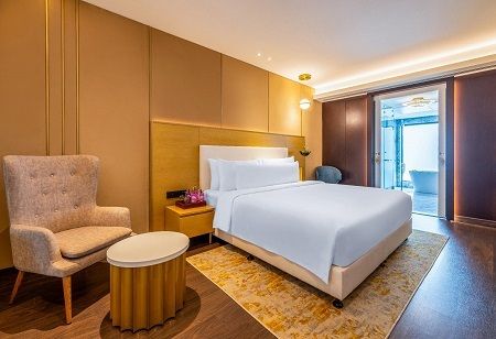 Radisson Blu GRT Chennai Unveils Biophilia Suites, Merging Luxury with Nature